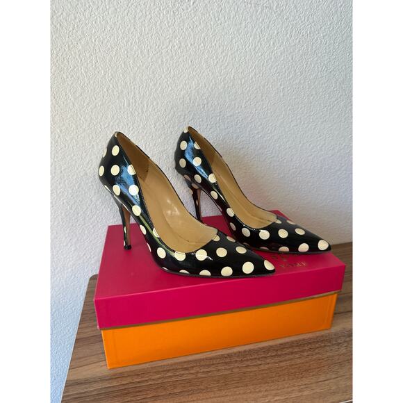Kate Spade “Licorice” Black & Cream Polka Dot Patent Leather Heels – Size 7M - Picture 1 of 4